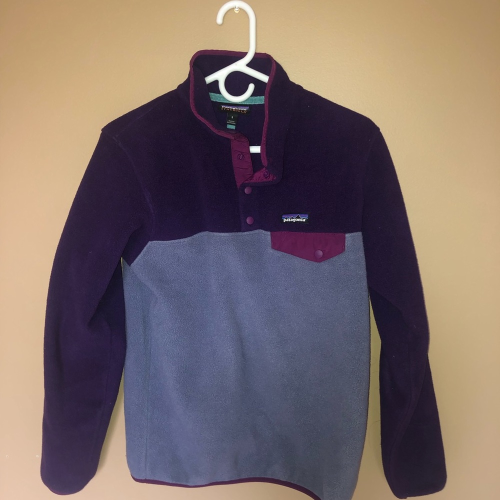 Patagonia fleece quarter bottom up